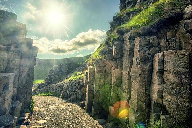 2-Day Northern Ireland Tour from Dublin Including Belfast and Giants Causeway - Belfast and the Causeway in Two Days: What This Trip Really Delivers