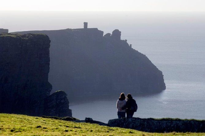 2-Day Southern Ireland Tour from Dublin:Including Blarney and Cliffs of Moher - Day 2 From Limerick to the Coast: Shannon Views, Burren Reality, Doolin Lunch