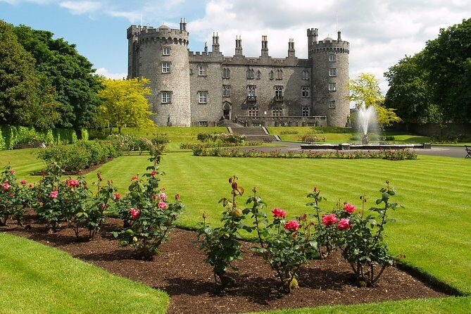 3-Day Blarney Castle, Kilkenny & Irish Whiskey Tour Inc Admission - Kinsale for dinner and pubs: why the overnight stop is a big deal