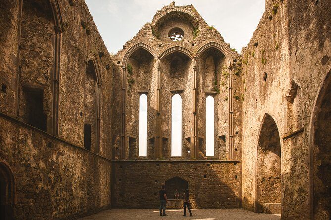 3-Day Dingle, Killarney and the Wild Atlantic Way Small-Group Tour from Dublin - Day 2: Dingle Peninsula in the Gaeltacht, with stops that feel like a story