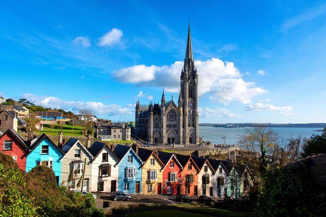 6-day All Ireland & Northern Ireland Rail Tour from Dublin - Dublin Start, Belfast Finish: The Tour’s Big Geographic Payoff