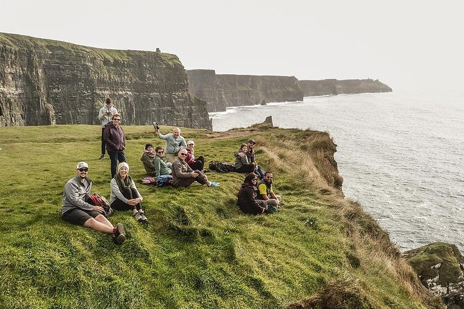 7-Day Ireland to Island Small Group Tour from Dublin - Dublin start: where you meet and how you settle in