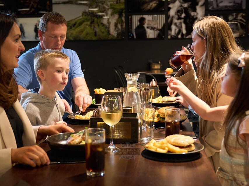 Banbridge: Game of Thrones Studio Entry & Tea with Transfers - Photo moments and pacing: when to slow down