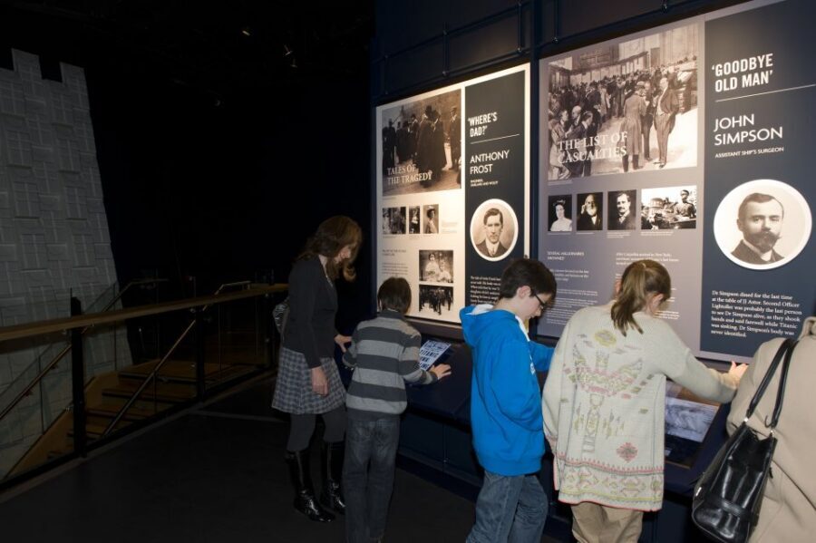 Belfast: Full-Day Tour with Titanic Experience - Crumlin Road Gaol: cells, gallows, and the Governor’s chair
