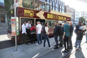 Big Bus Dublin Hop-on, Hop-off Sightseeing Tour with Live Guide - The route in order: from O’Connell Street to Phoenix Park