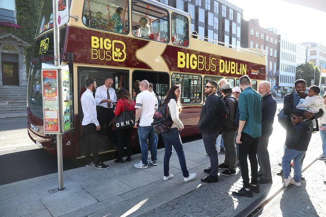 Big Bus Dublin Hop-on, Hop-off Sightseeing Tour with Live Guide - The route in order: from O’Connell Street to Phoenix Park