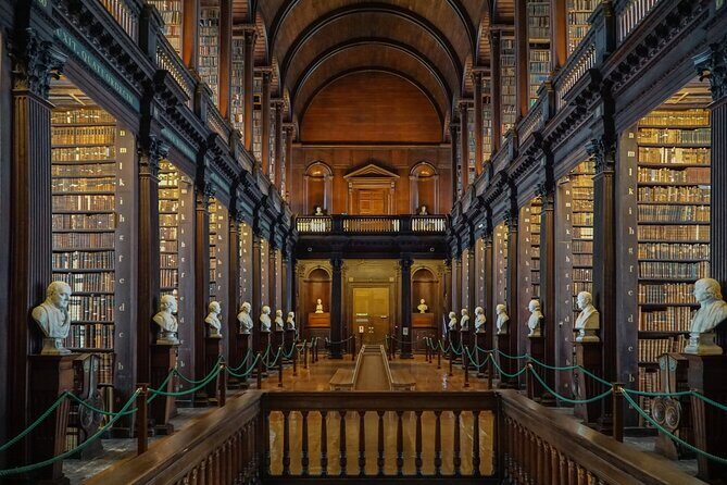 Book of Kells, Dublin Castle, Christ Church Cathedral Tour - What to pack (and what to skip) for an easy walking day