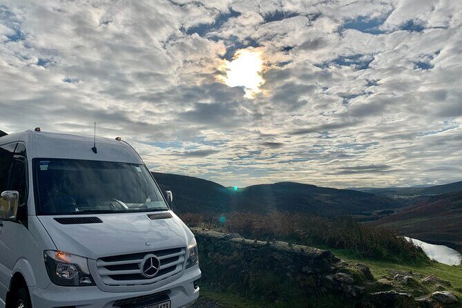 Chauffeur Giants Causeway & Belfast Private Day Tour From Dublin - Why a private chauffeur day from Dublin works so well