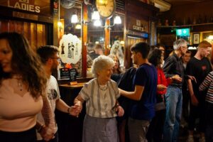 Classic Irish Pubs Private Tour of Dublin: Live Music, Beer and Nightlife - Wood Quay Amphitheatre: Viking layers before the pub lights