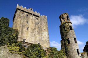 Cliffs of Moher and Blarney 2-Day Tour from Dublin - Day 1: Rock of Cashel, Cork Markets, and Blarney Castle in One Flow