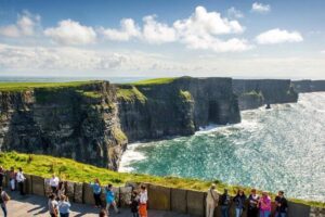 Cliffs of Moher, Burren and Bunratty with Private Chauffeur Tour - Sean’s Bar: A Short Pub Stop With a Guinness-Record Story
