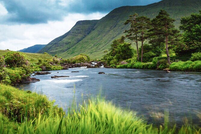 Connemara and Galway Private Chauffeur 2 Days Tour from Dublin - The drive between stops: when photo stops matter (and when they slow you down)