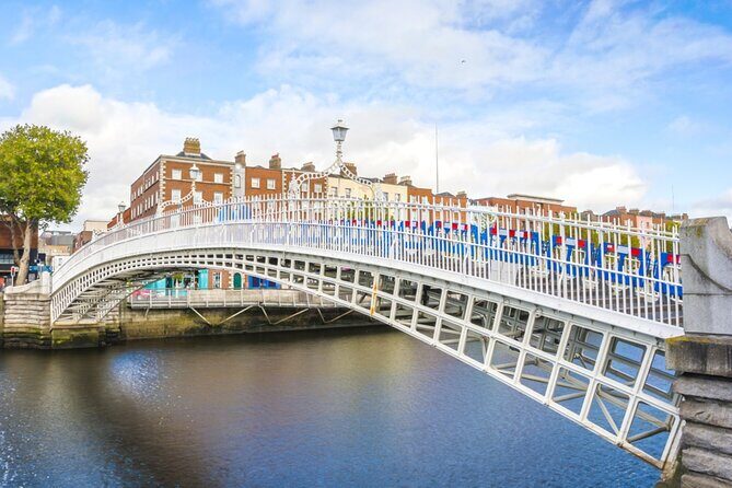 Cupid’s Trail: Romantic Puzzle Quest in Dublin - Ha’penny Bridge and Molly Malone: two quick steps into postcard Dublin