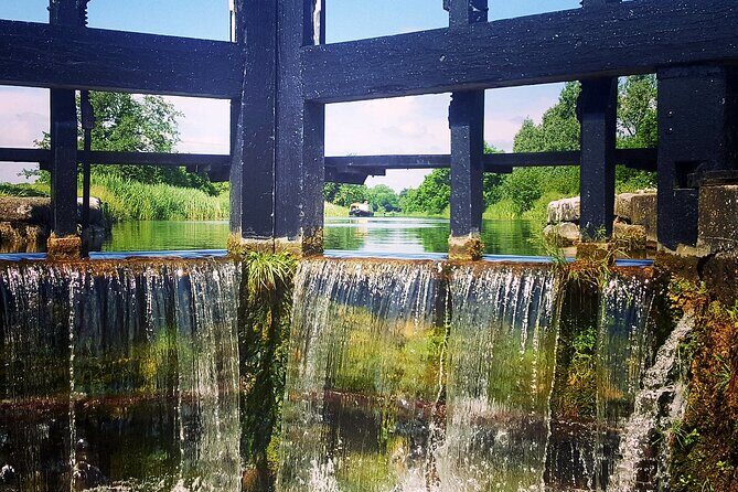 Digby Lock Cruise - Explore Ireland's Historic Grand Canal. - Your skipper matters: the difference between facts and a story