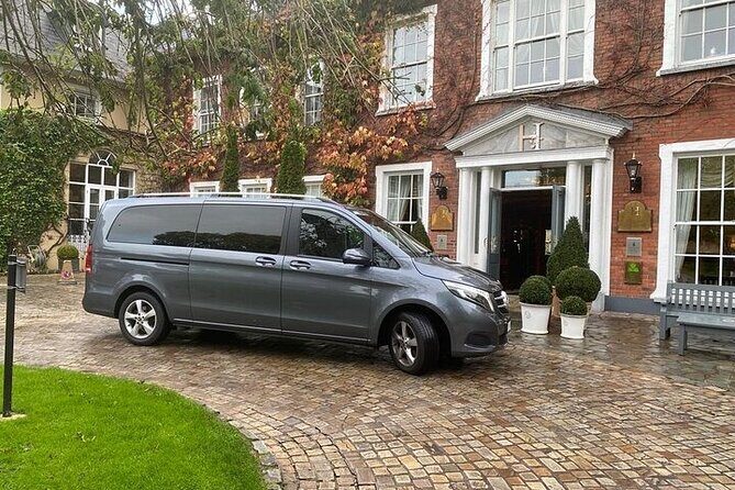 Dublin Airport Transfers: Luxury Transfer To/From DUB Per Vehicle - Flight Tracking and Waiting Time When Dublin Goes Off-Schedule