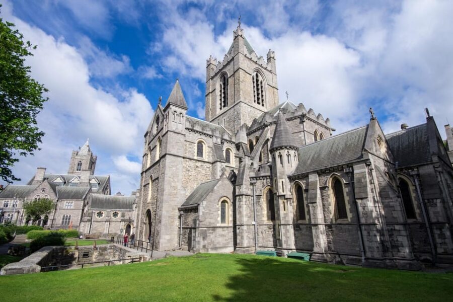 Dublin: Book of Kells, Dublin Castle and Christ Church Tour - Key Things to Know Before You Go