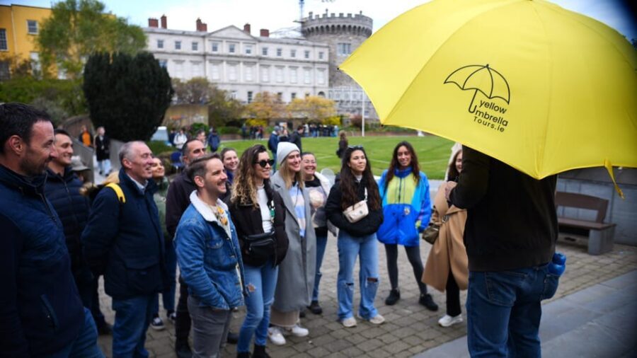 Dublin: Bucket List Sights Walking Tour - Dublin Castle and the 700 years of British rule