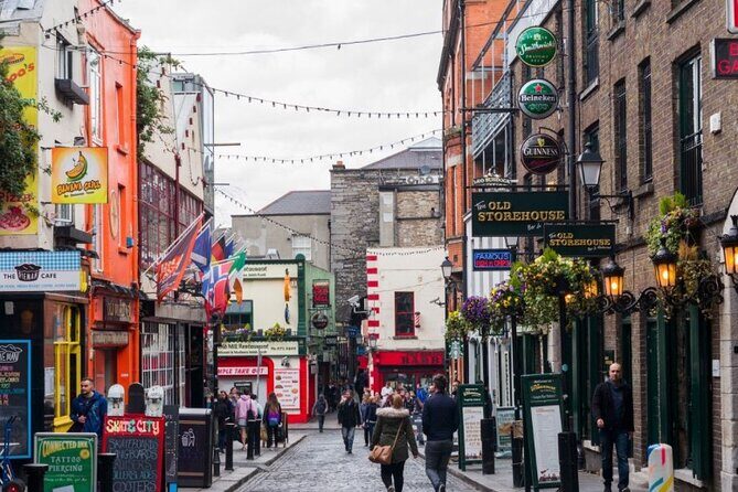 Dublin City Sightseeing with Private Chauffeur Day Tour - Stop 3: The Brazen Head pub (1198) for atmosphere and real Dublin history