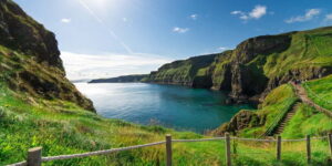 Dublin: Cliffs of Moher, Bunratty Castle and Ennis Day Trip - Bunratty Castle: where the medieval feel actually happens
