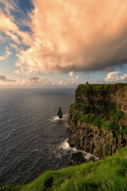 Dublin: Cliffs of Moher, Ennis, & Bunratty Castle Day Tour - Ennis: your chance to slow down, hear trad, and catch the town story