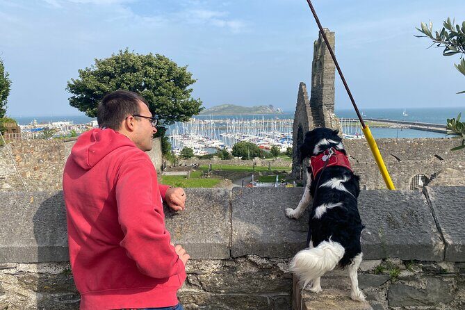 Dublin Coastal Hike and Pints with A local & His Dog Private tour - Entering Howth at Howth Dart Station, then walking it like a local