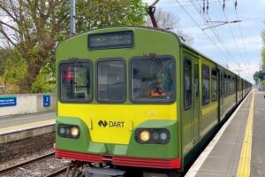 Dublin Cruise Ship Shore Excursion|Hop-on Hop-off & Rail Transfer - The included start: highlights walk and the Little Museum of Dublin