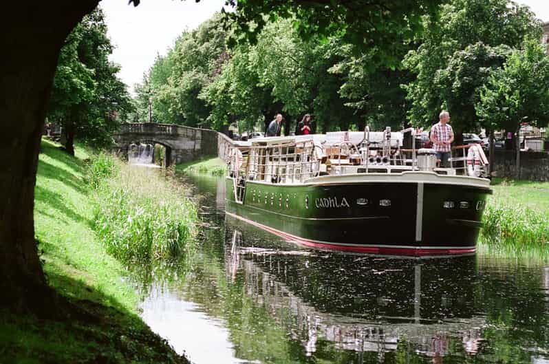 Dublin: Grand Canal Cruise with Dinner - The 2-Hour Flow: From Boarding to Lock-Gate Moments