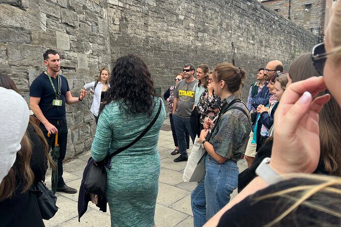 Dublin Highlights and Hidden Gems Guided Walking Tour - College Green: Georgian Dublin’s tidy center and its quiet oddities