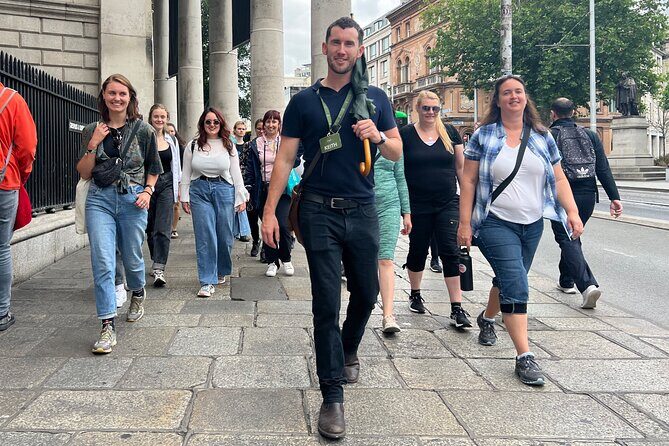 Dublin Highlights and Hidden Gems Guided Walking Tour - Temple Bar: cultural history first, famous pub second