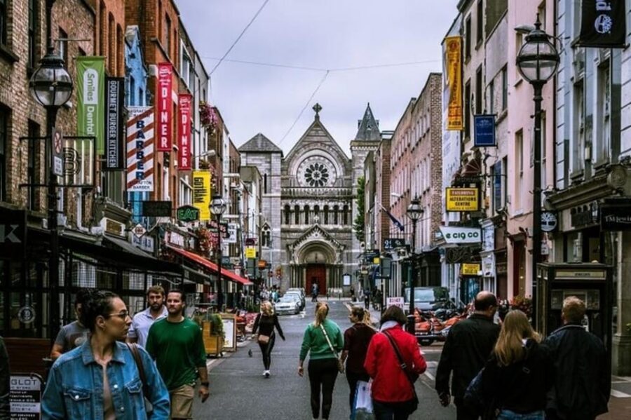 Dublin: Highlights and Hidden Gems Walking Tour - Molly Malone Statue: The Song Lore in Plain Human Terms