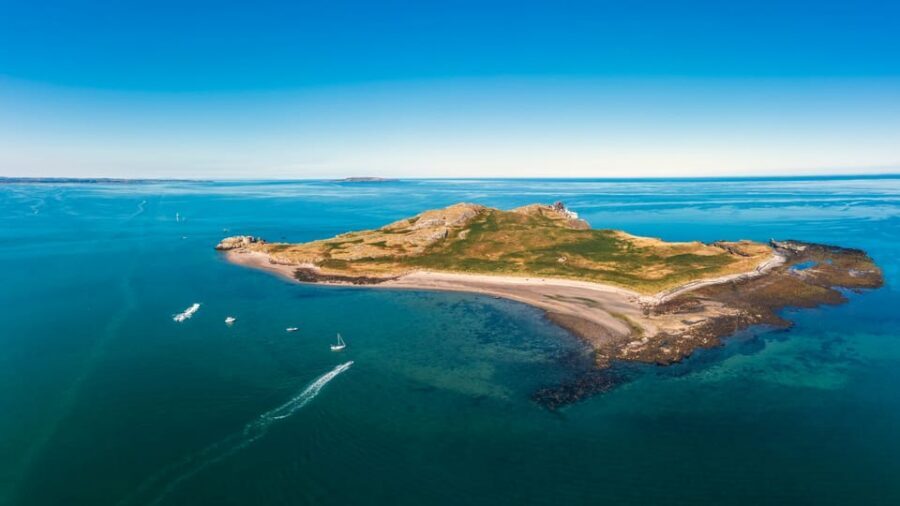 Dublin: Howth Coast and Ireland's Eye Boat Tour - Weather reality: rain or shine, but wind decides the exact route