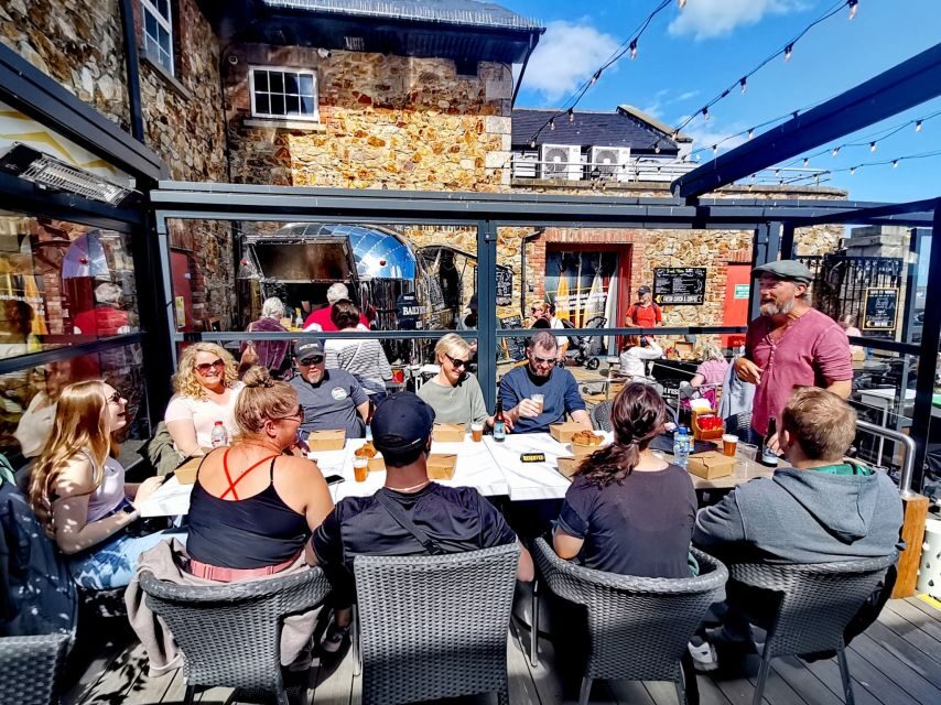 Dublin: Howth Coastal Craft Beer and Seafood Tour - The seafood side: shrimp and mussels, served with coastal context