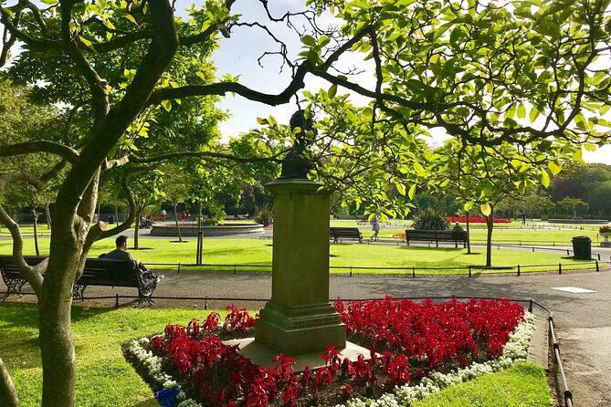 Dublin, in a day, on foot. History, culture & architecture! - St Patrick’s Cathedral and St Patrick’s Park: the tombs, Swift, and a real sense of scale
