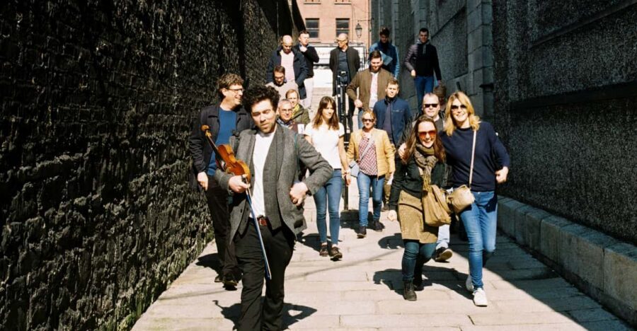 Dublin: Irish Music Walking Tour with Live Performance - Meeting outside The Old Storehouse: the tour’s easy entry point