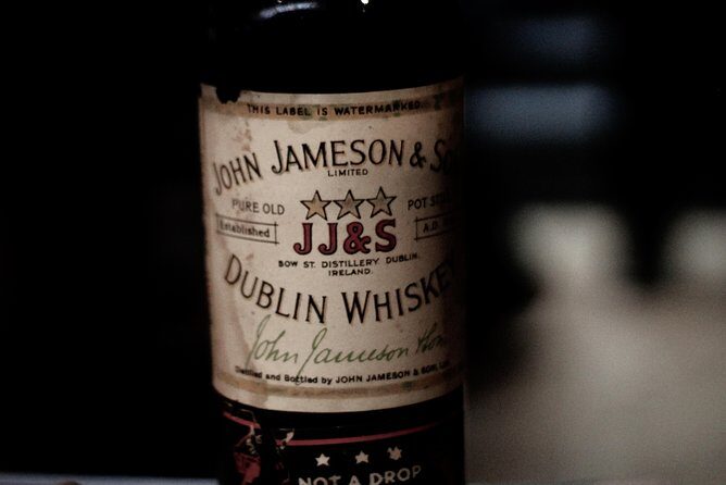 Dublin Jameson Distillery and Guinness Storehouse Guided Tour - Skip-the-line access: what it really does for your day