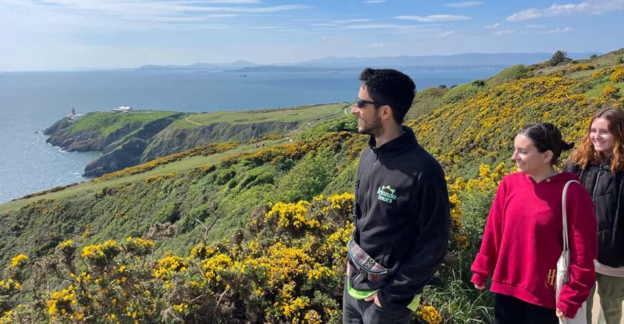 DUBLIN: Malahide castle and Howth MULTILINGUAL full day tour - Why Malahide Castle and Howth Make a Great Dublin Day Trip