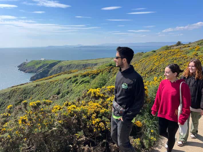 DUBLIN: Malahide castle and Howth MULTILINGUAL full day tour - Getting There: Meeting Point, Timing, and What the 9:30 AM Start Means