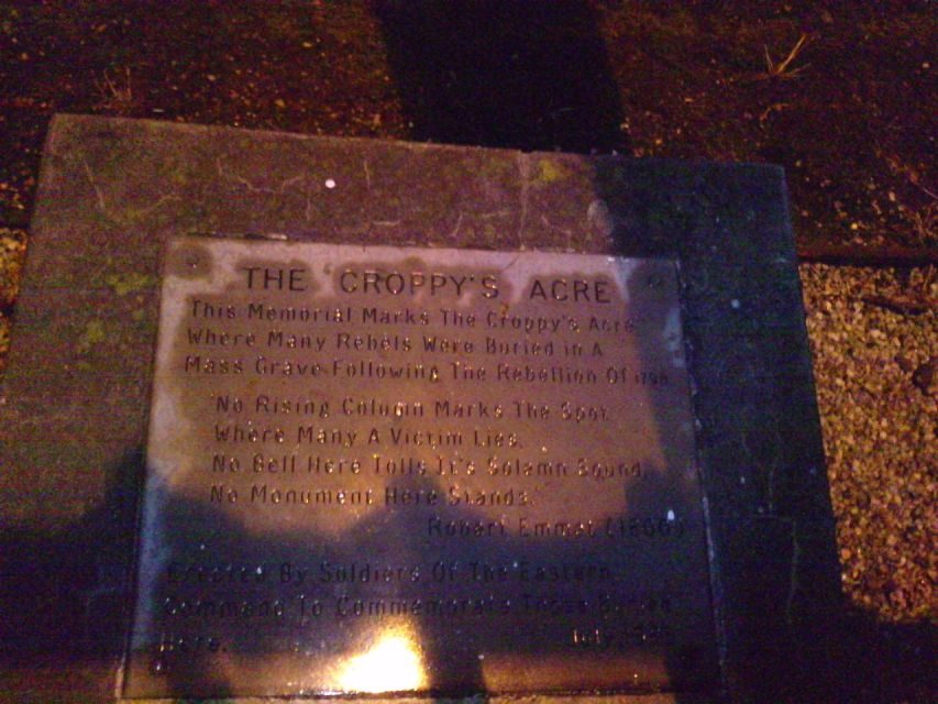 Dublin: North Quay Guided Ghost Walk - Saint Mary’s Abbey: where the ruin sits beside everyday life