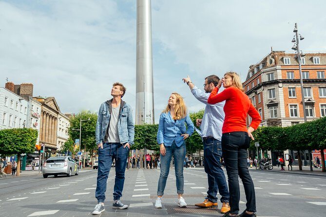 Dublin Private Highlights & History of 1916 Easter Rising Tour - Trinity College Dublin in 10 Minutes: A Quick Hit with Lasting Payoff
