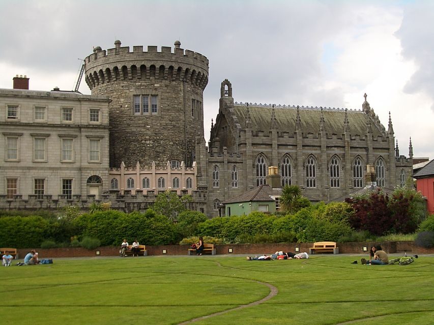 Dublin: Private Tour of City Monuments in Spanish - Timing, Walking Comfort, and Realistic Expectations