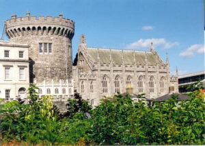 Dublin: Sightseeing Walking Tour in German - Meeting Point at the Tree of Gold on Dame Street