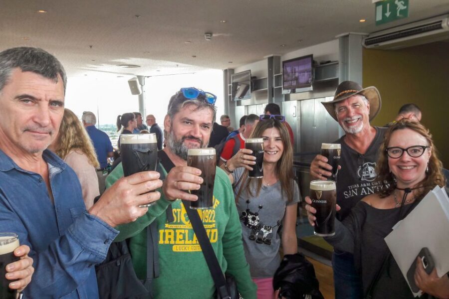 Dublin: Skip-the-Line Guinness and Jameson Whiskey Tour - Languages and the Guide Style You’ll Want