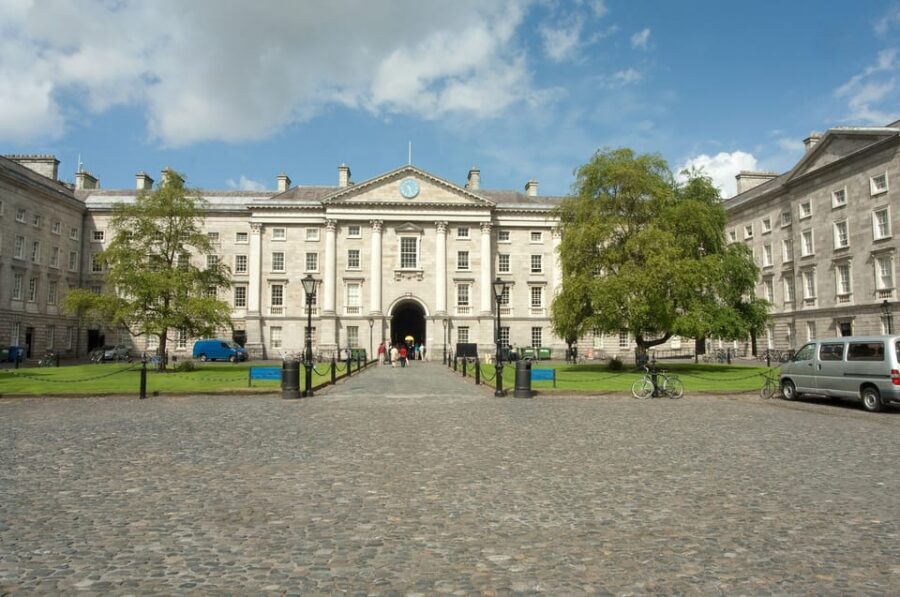 Dublin: St Patrick's, Book of Kells, and Dublin Castle Tour - Optional Guinness Storehouse add-on: one more icon, one more schedule
