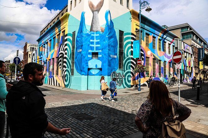 Dublin Street Art Walking Tour - How the Grand Social meetup sets the tone