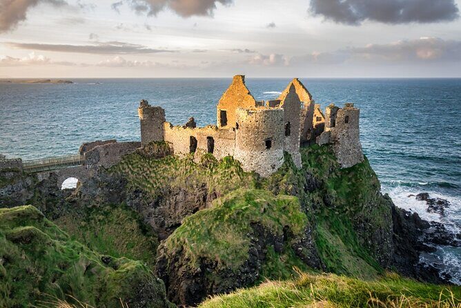 Dublin to Belfast, Dunluce Castle and Giant's Causeway Day Tour - What to pack for Northern Ireland cold, wind, and photos