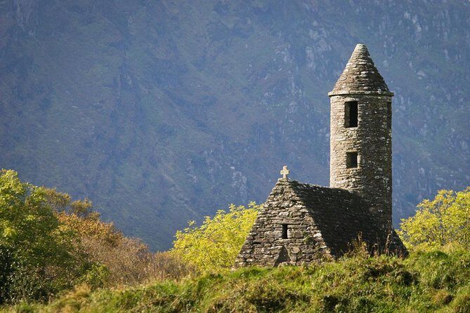 Dublin to Powerscourt, Wicklow and Glendalough Small Group Tours - Enniskerry Village Square and lunch in a real town
