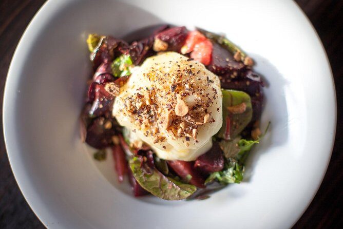 Dublin Traditional Irish 3 Course Meal Walking Tour with Local - Meet at Powerscourt Townhouse Centre, then start moving fast
