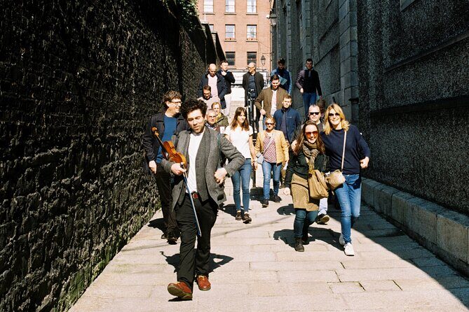 Dublin Traditional Irish Music Walking Tour with Live Performance - Temple Bar to St Patrick’s Cathedral: the route in plain terms