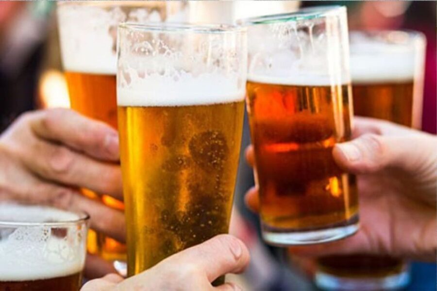 Dublin: Traditional Pubs Walking Tour with Local Guide - Key Highlights