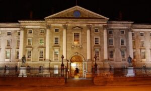 Dublin Welcome Tour: Private Tour with a Local - Meeting Your Guide in the Right Place (Hotel Lobby or Airbnb)